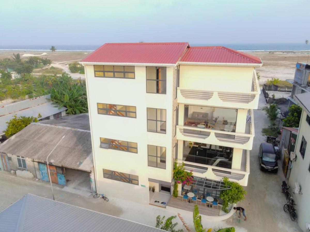Wish Guesthouse Huraa Exterior foto