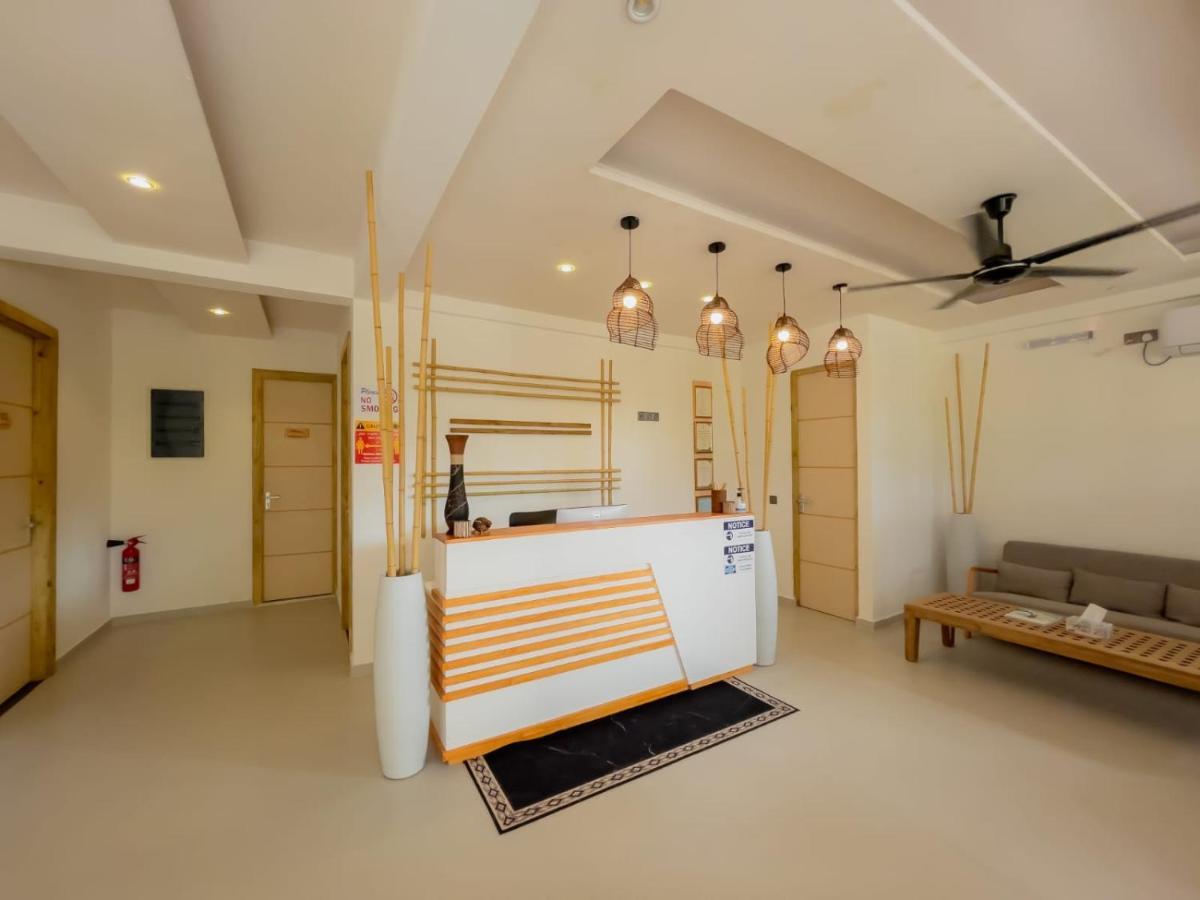 Wish Guesthouse Huraa Exterior foto